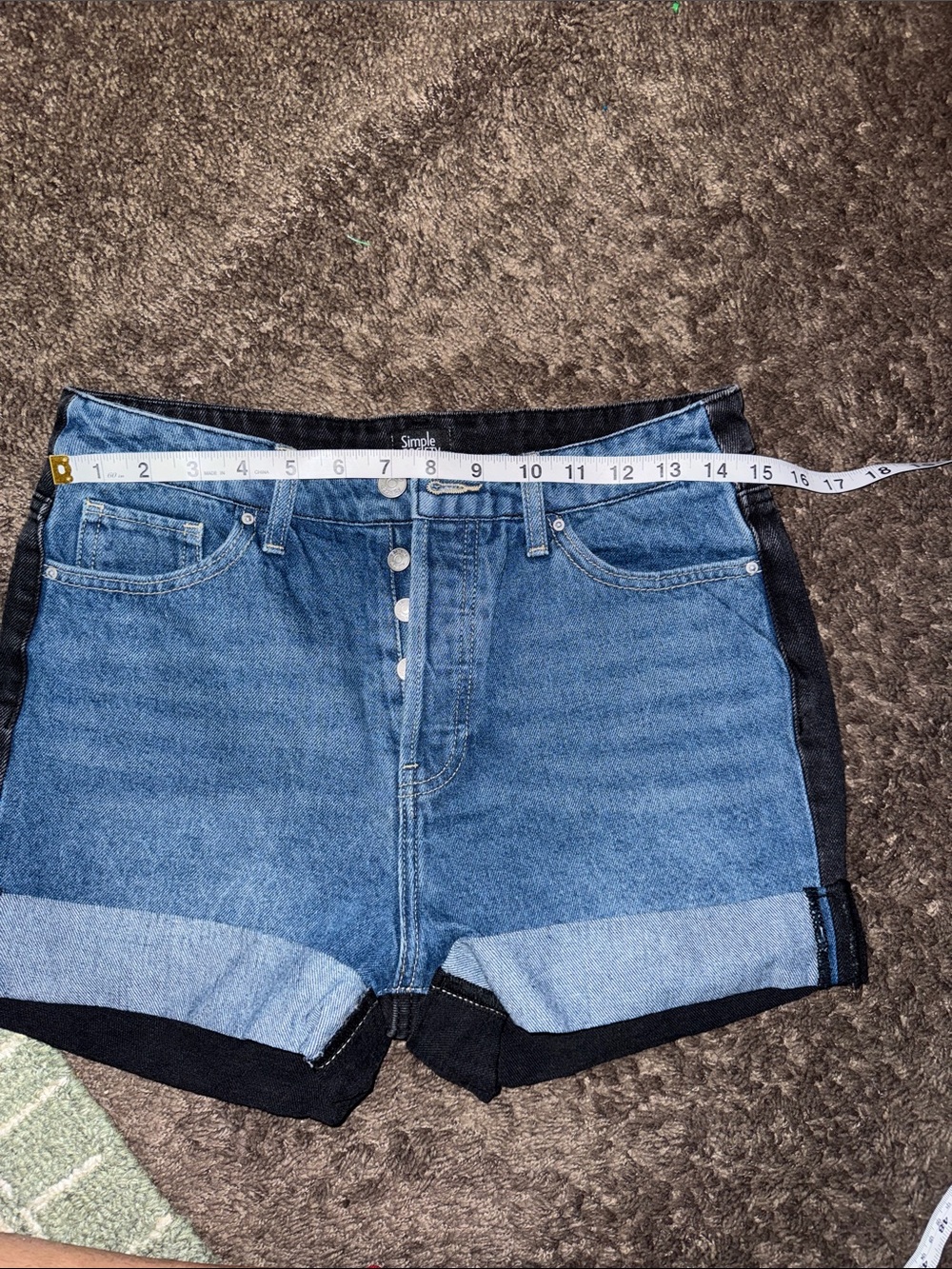 Two-Tone High-Rise Women’s Denim Shorts - Blue & Black